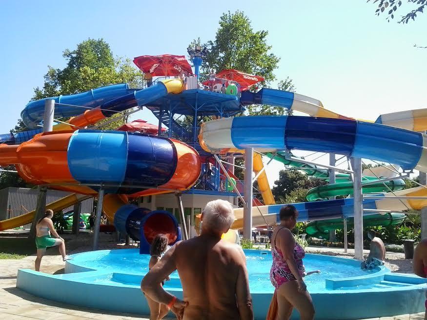 Harkány Gyoengyvirag Ueduelo - Mario Apartman מראה חיצוני תמונה